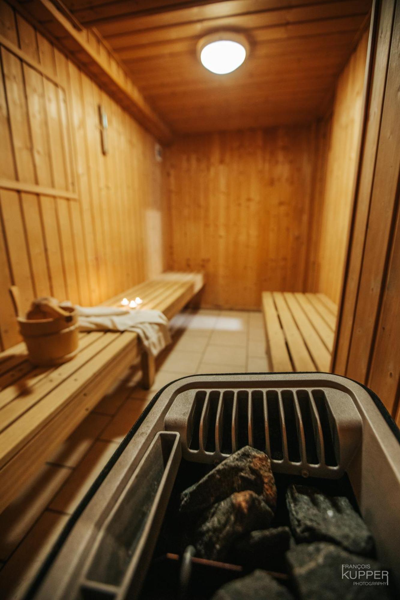 Villa Le Noir Flohay 30 Pers - Malmedy, Vue, Wellness Extérieur photo