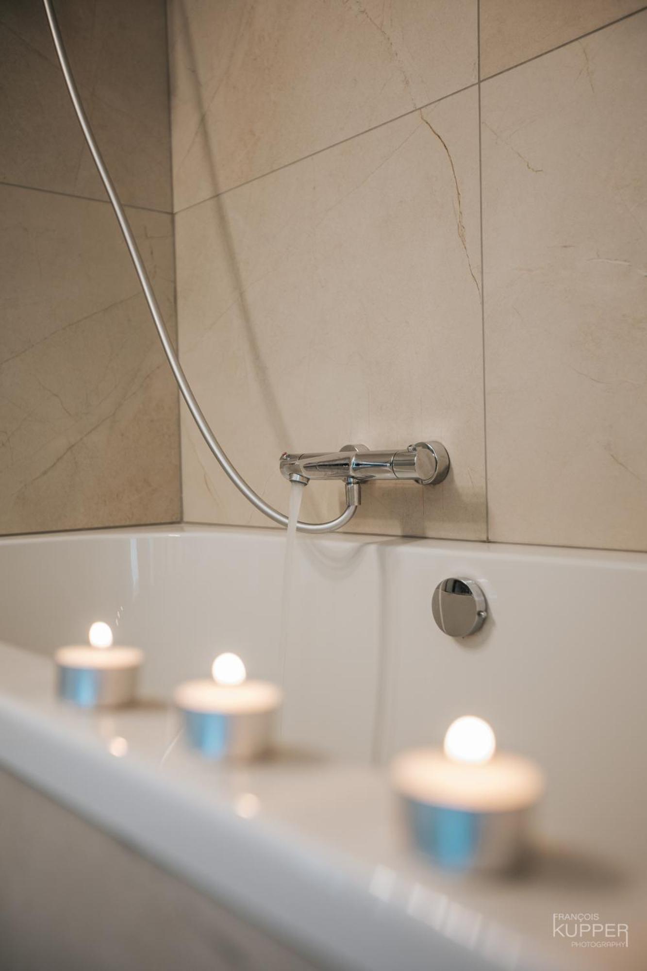 Villa Le Noir Flohay 30 Pers - Malmedy, Vue, Wellness Extérieur photo